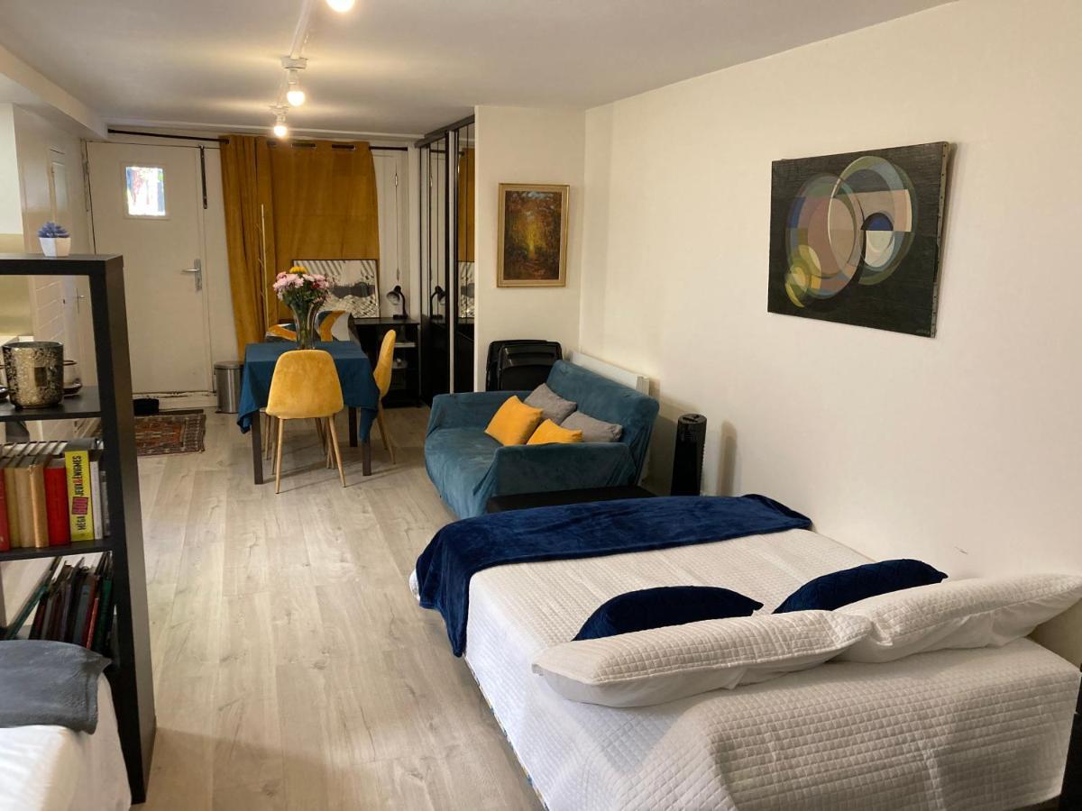Une Chambre Chez Nous, A 12 Minutes De Paris Малакоф Екстериор снимка